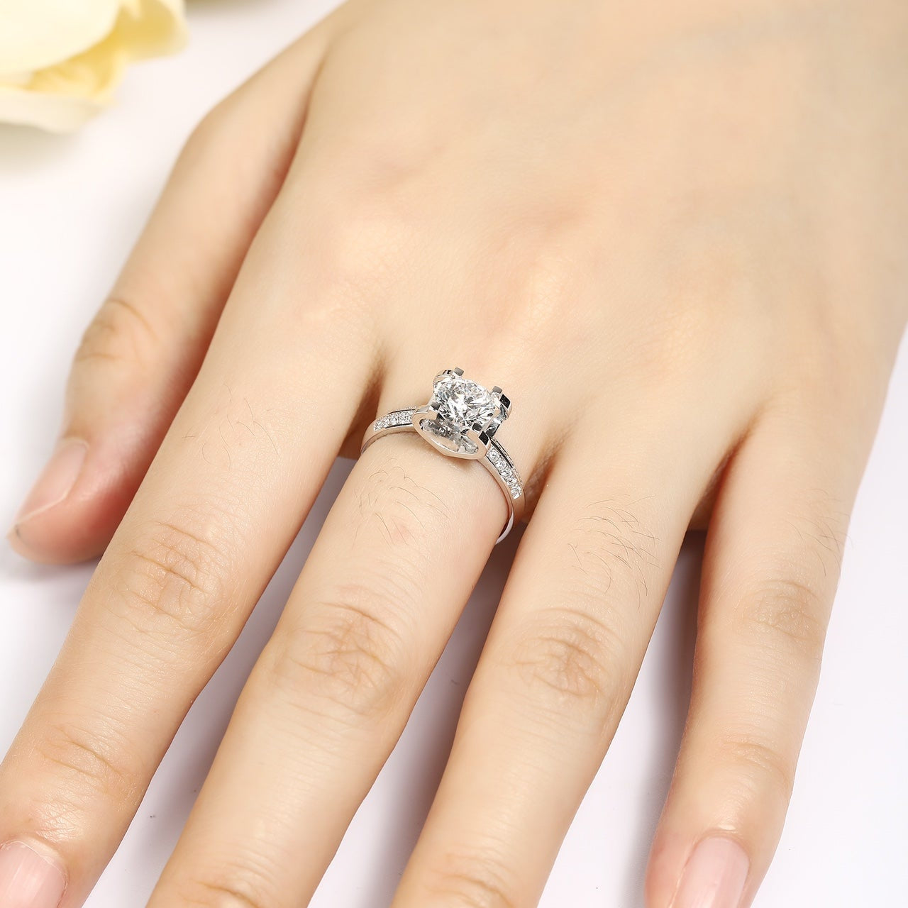 PT950 Platinum 1.07ct Round Lab Grown Diamond Ring MHR025