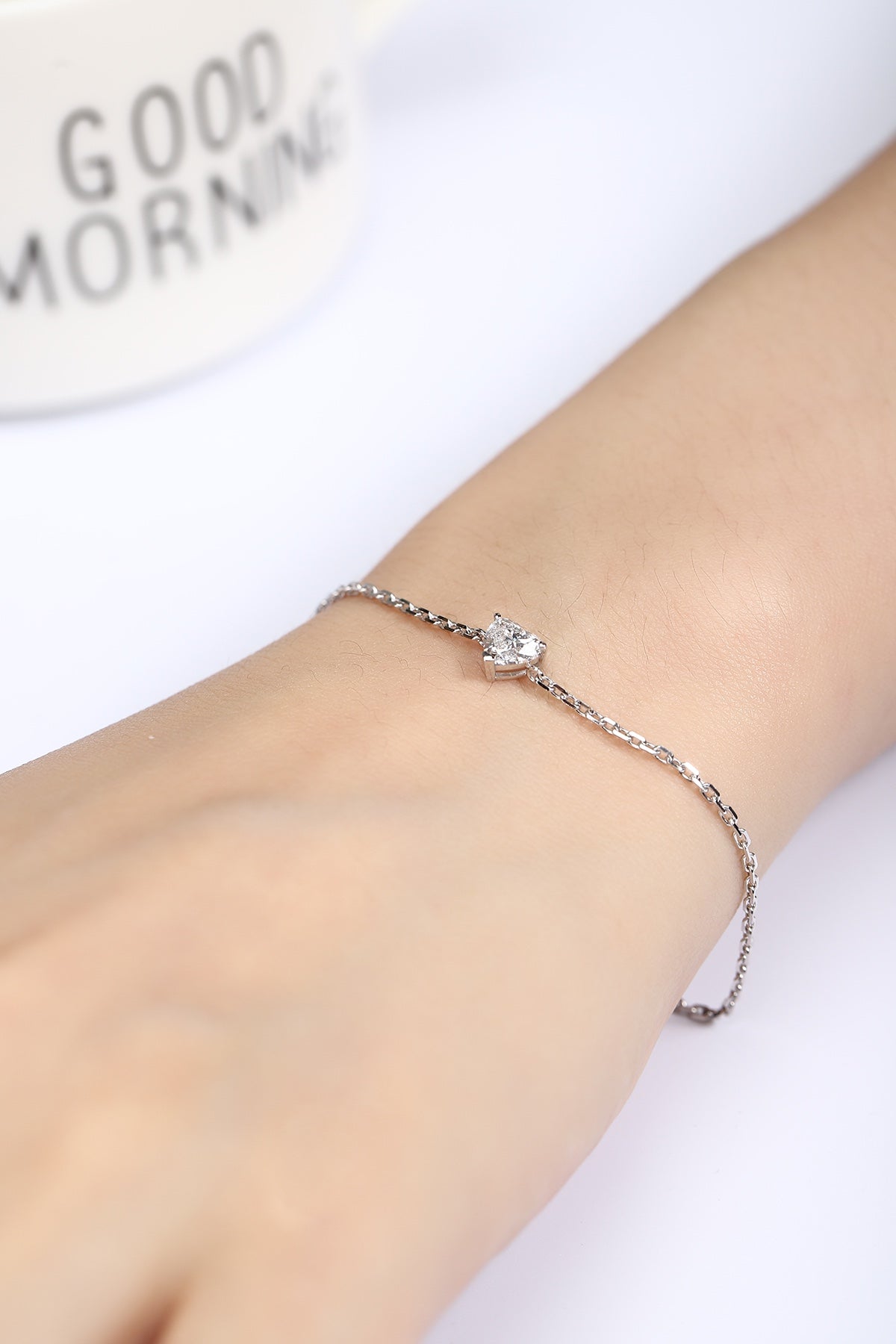 PT950 0.54ct Lab Grown Diamond Heart-Shaped Bracelet