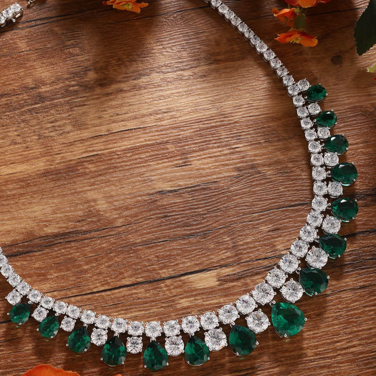 S925 Silver 40.98ct Green Nano Necklace A