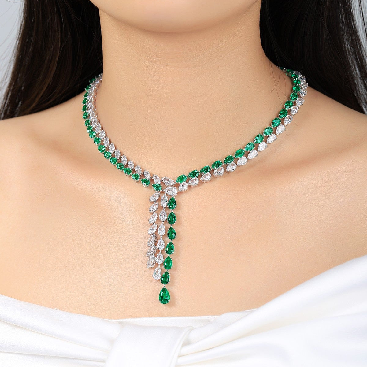 S925 Silver 31.16ct Lab Grown Emerald Luxury Large Chain W