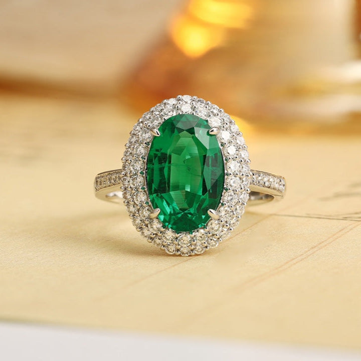 PT950 2.37ct Oval Shape Lab Grown Emerald Ring
