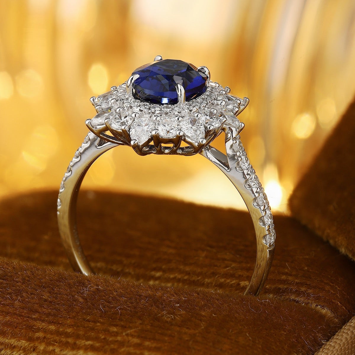 PT950 1.77ct Oval Shape Lab Grown Blue Treasure Ring