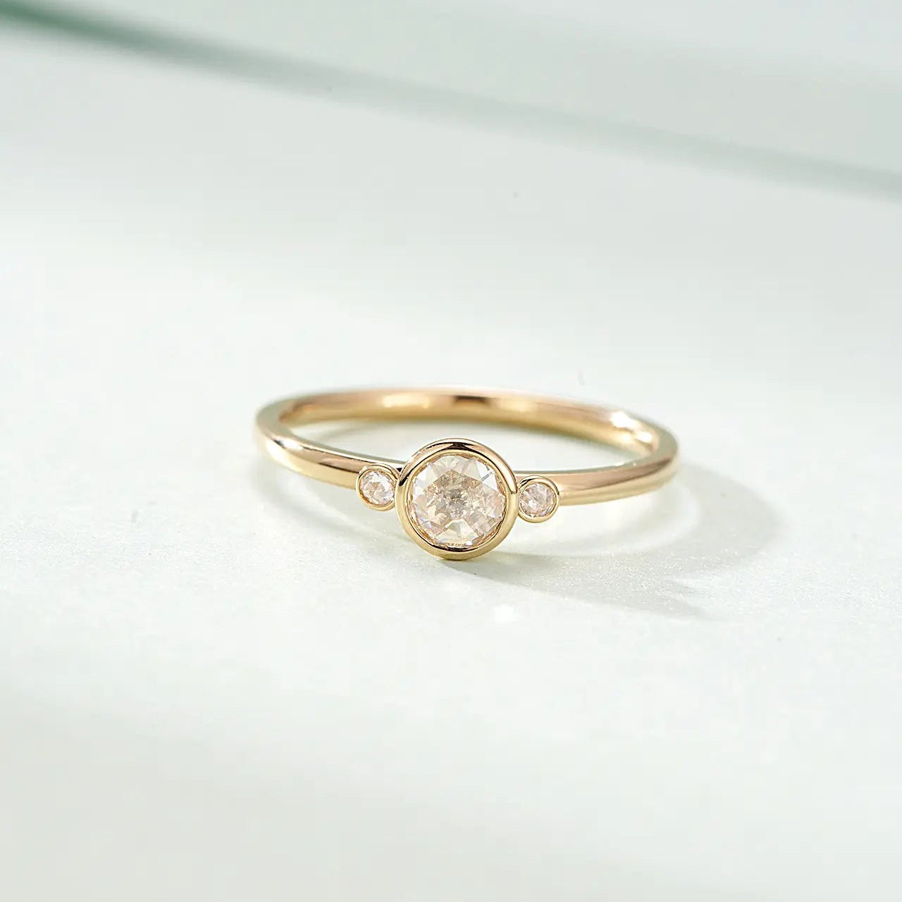 14K Gold Retro Rose Cut Circular Bubble Ring