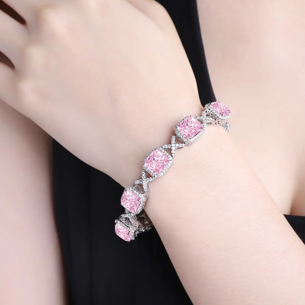 S925 Silver 32.0ct Pink Radiant Cut Sparkling Diamond Zircon Bracelet A