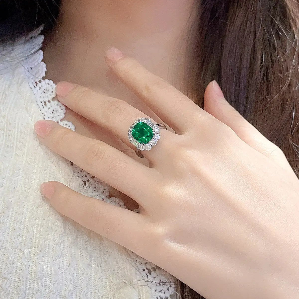 S925 silver 3.27ct Cushion Shape Lab Grown Emerald Ring