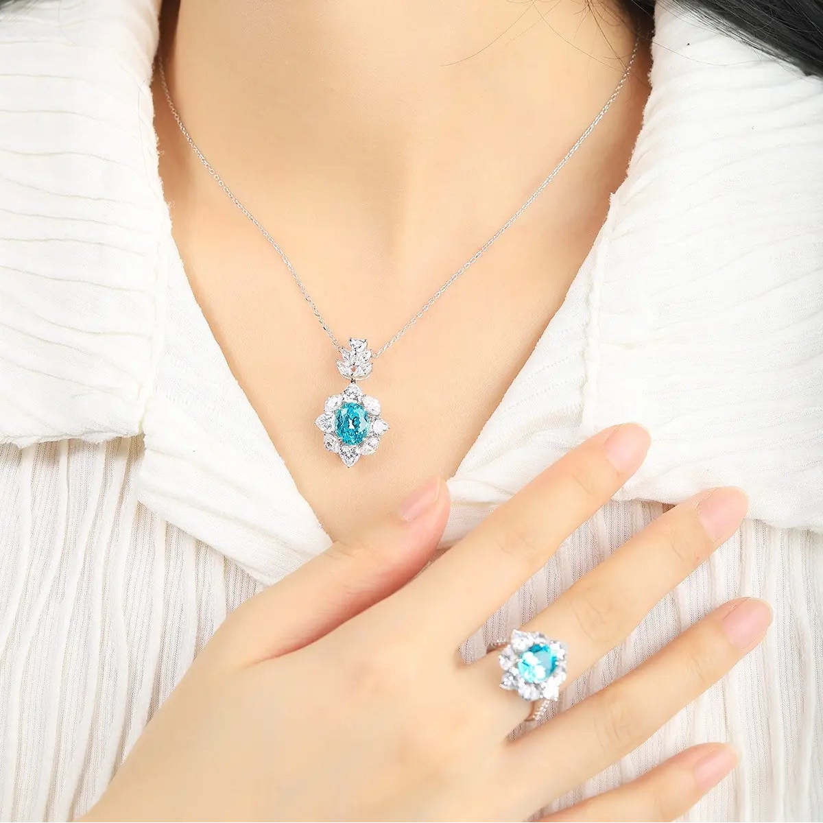 S925 Silver 4.42ct Oval Shape Lab Grown Paraiba Ring