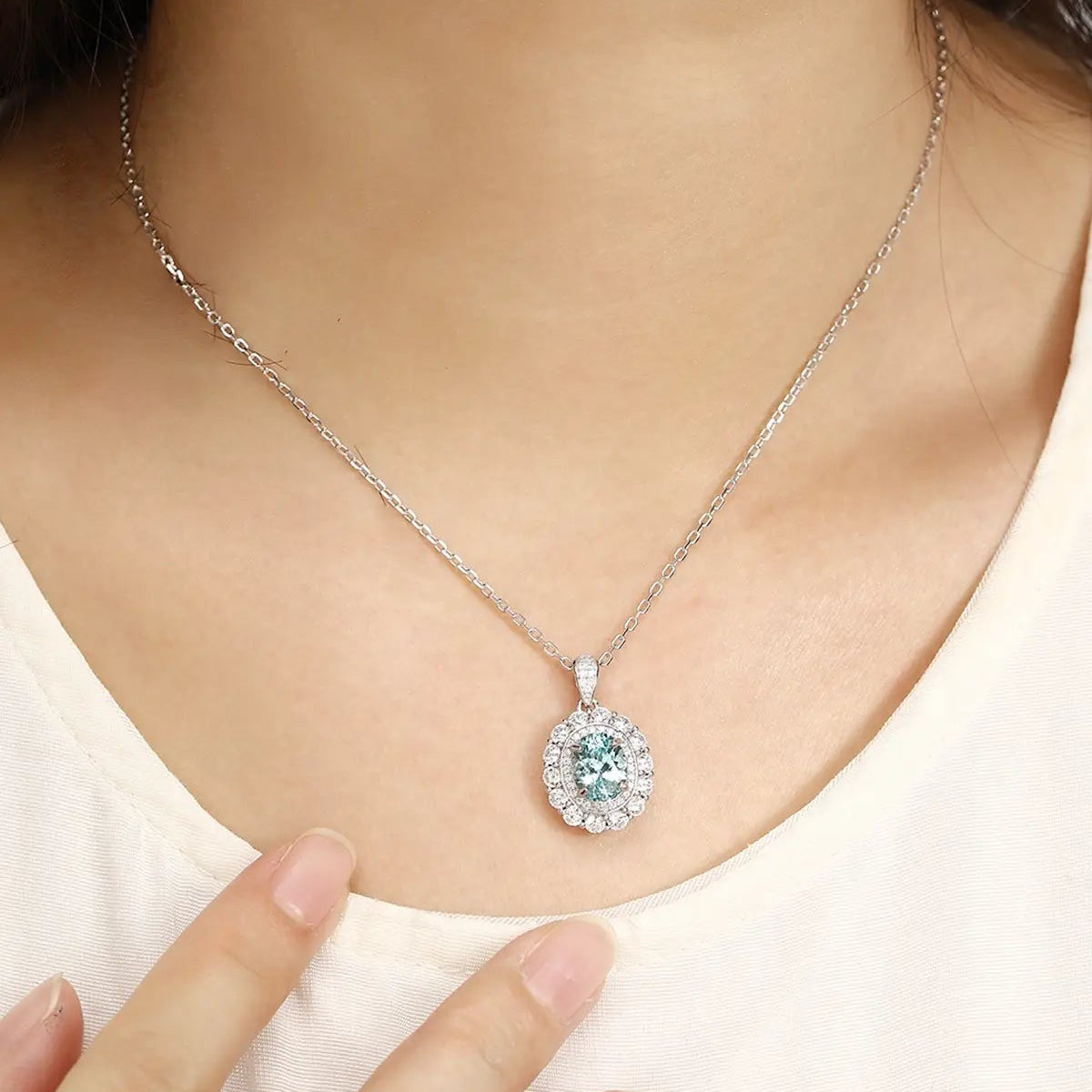 PT950 Lab Grown Diamond & Lab Grown Paraiba 3ct Oval Shape Necklace