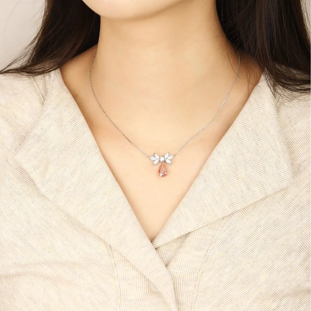 18K Gold&PT950 Lab Grown Pink Diamond Pear Shape Necklace