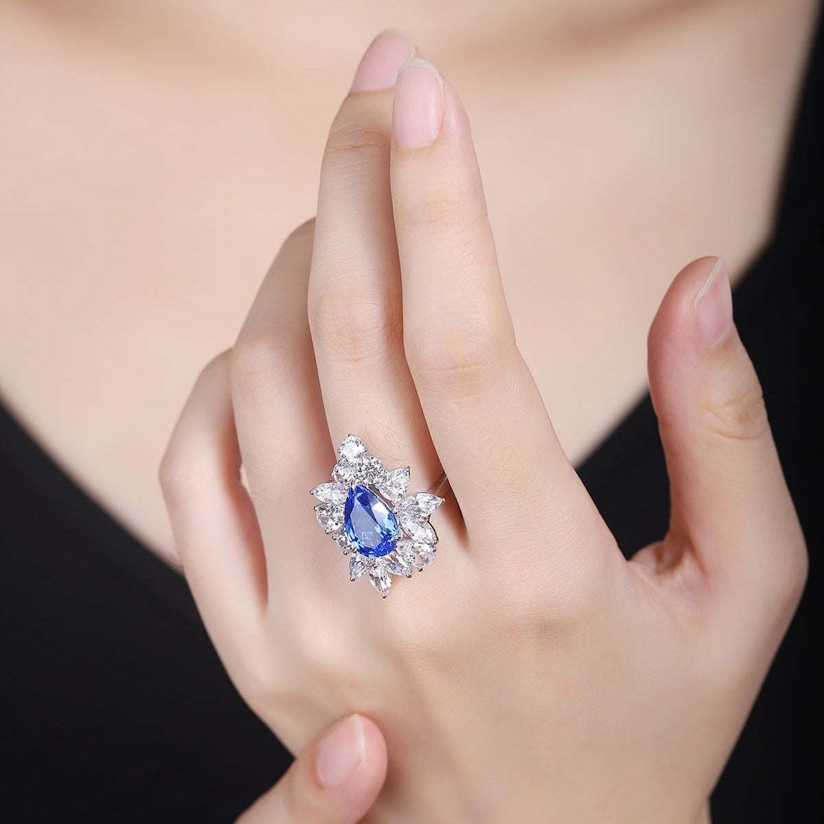 S925 Silver 4.3ct Lab Grown Cobalt Pointed Crystal Ring W