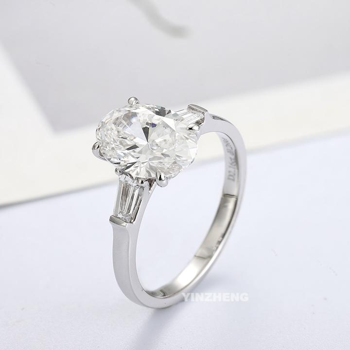PT950 Platinum 2.16ct Oval Shaped Lab Grown White Diamond Ring A PR1814