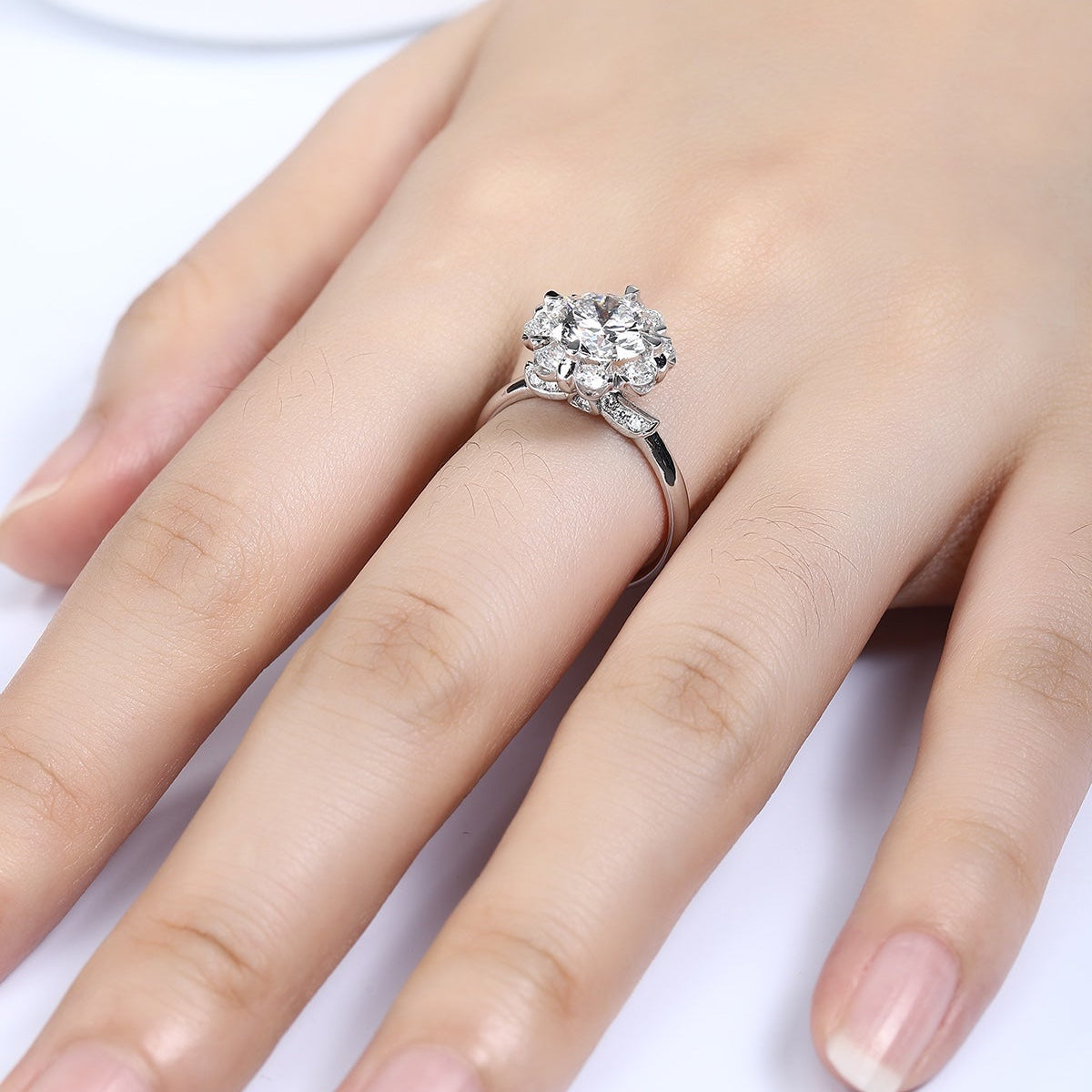 PT950 Platinum Circular 2.04ct Lab Grown Diamond Ring MHR737