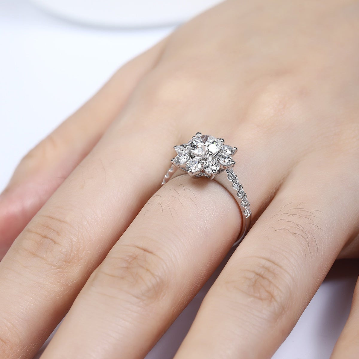 PT950 Platinum Circular 1.04ct Lab Grown Diamond Ring MHR723