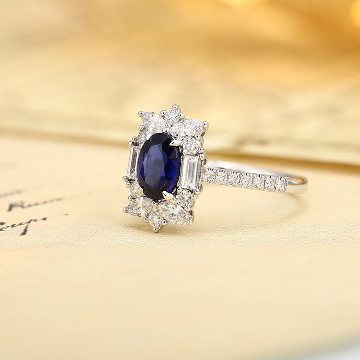 PT950 Platinum 0.73ct Oval Lab Grown Blue Treasure Ring RRUR182061