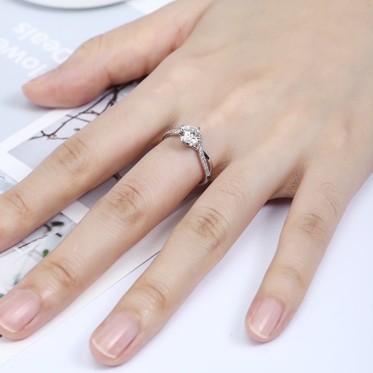 PT950 Circular Lab Grown Diamond Ring PTJ091