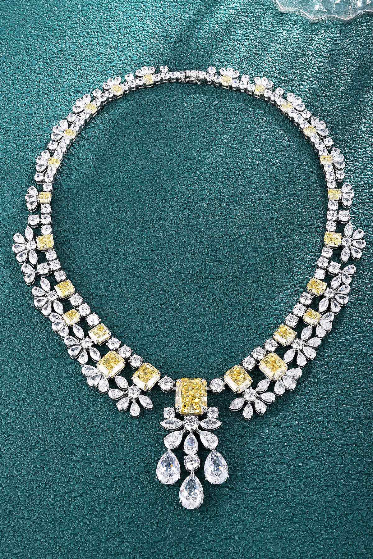 S925 Silver 94.57ct Imitation Diamond Redion Luxury Large Chain Set A