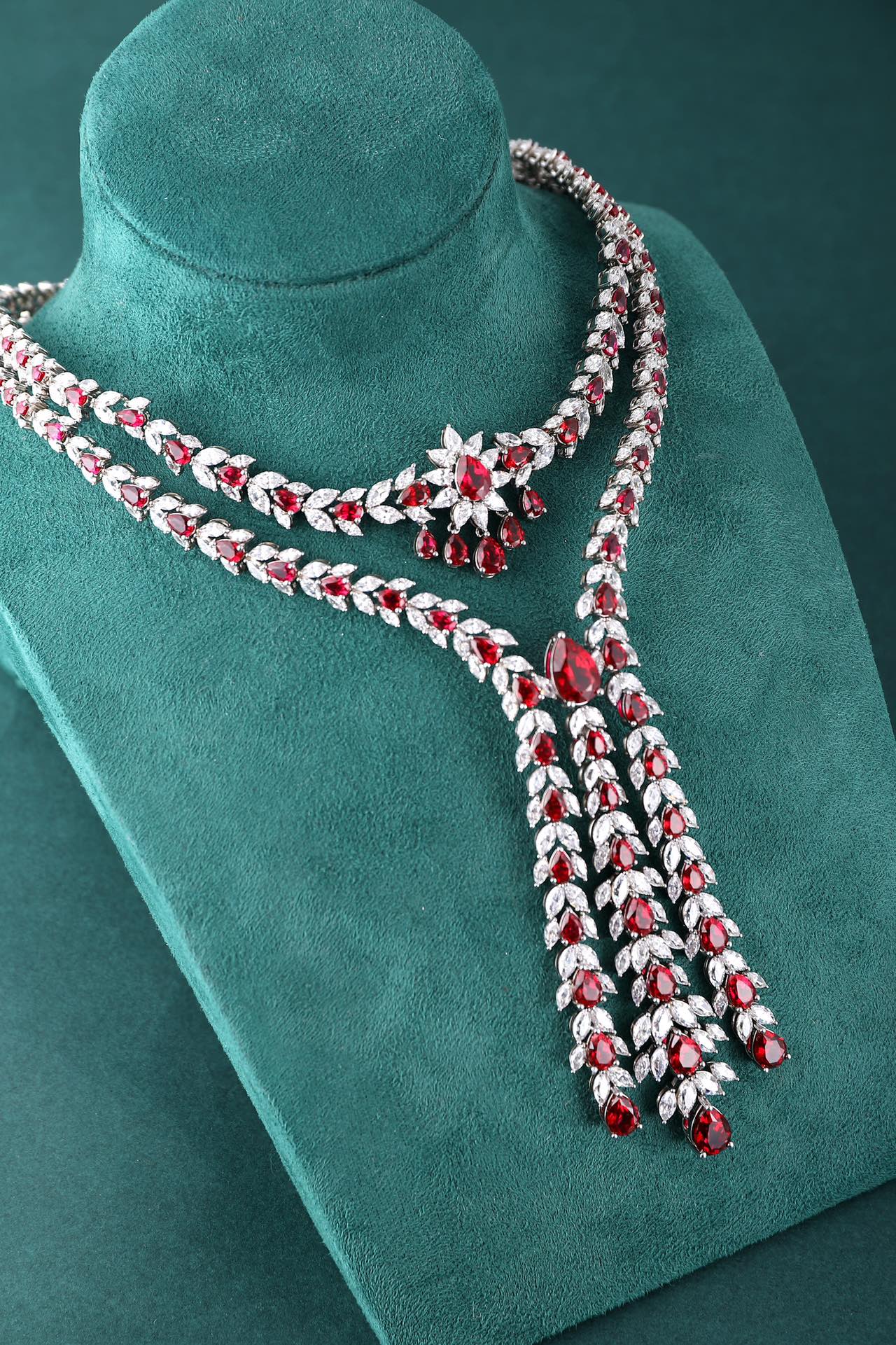 S925 Silver 58.49ct Lab Grown Ruby Treasure Luxury Large Chain Set W