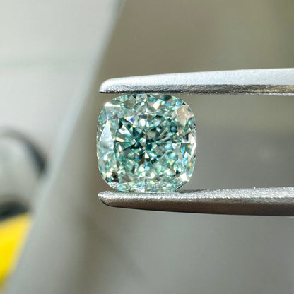 HPHT Lab Grown Green Color Diamonds Cushion Shape 0.5ct~5.0ct VVS/VS With IGI Certificate