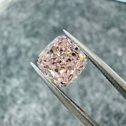 CVD Lab Grown Pink Color Diamonds Cushion Shape 0.5ct~5.0ct VVS/VS With IGI Certificate