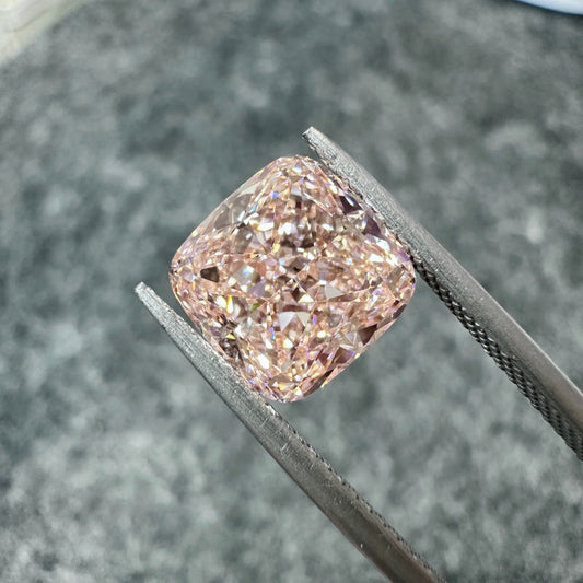 CVD Lab Grown Pink Color Diamonds Cushion Shape 0.5ct~5.0ct VVS/VS With IGI Certificate
