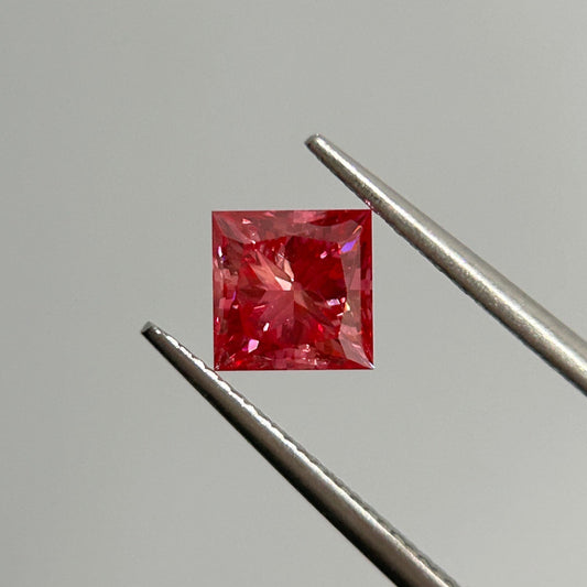 HPHT Lab Grown Red Color Diamonds Princess Cut 0.5ct~5.0ct