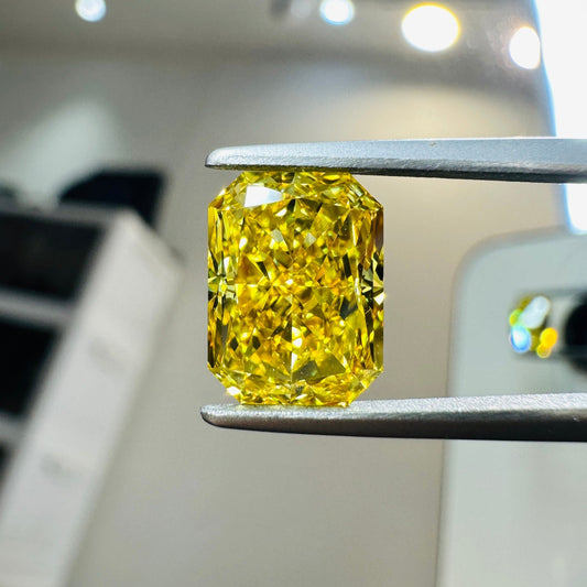 HPHT Lab Grown Yellow Color Diamonds Radiant Cut 0.5ct~5.0ct VVS/VS With IGI Certificate