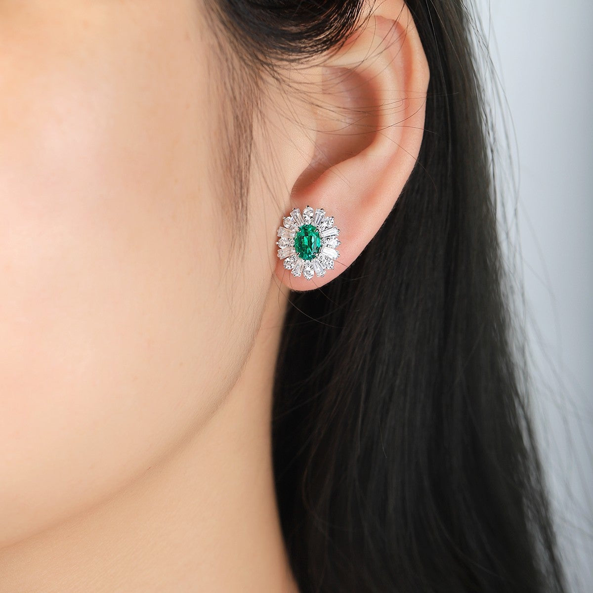 S925 Silver 1.45ct Lab Grown Emerald Earrings JSEGE404Y