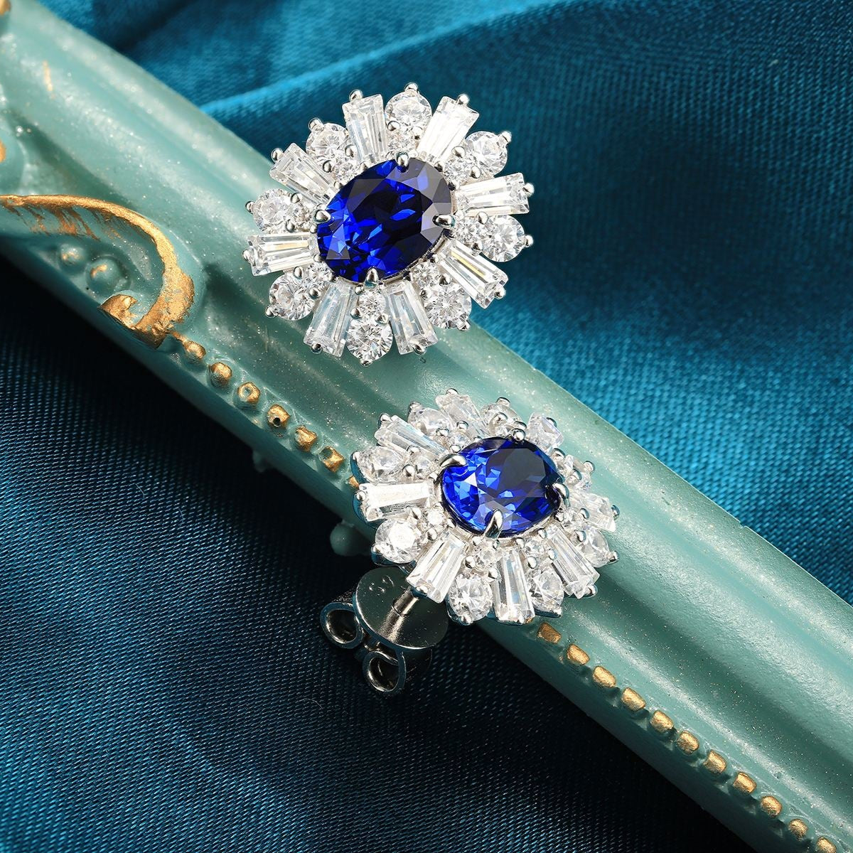 S925 Silver 2.36ct Lab Grown Blue Treasure Earnail JSABE404Y