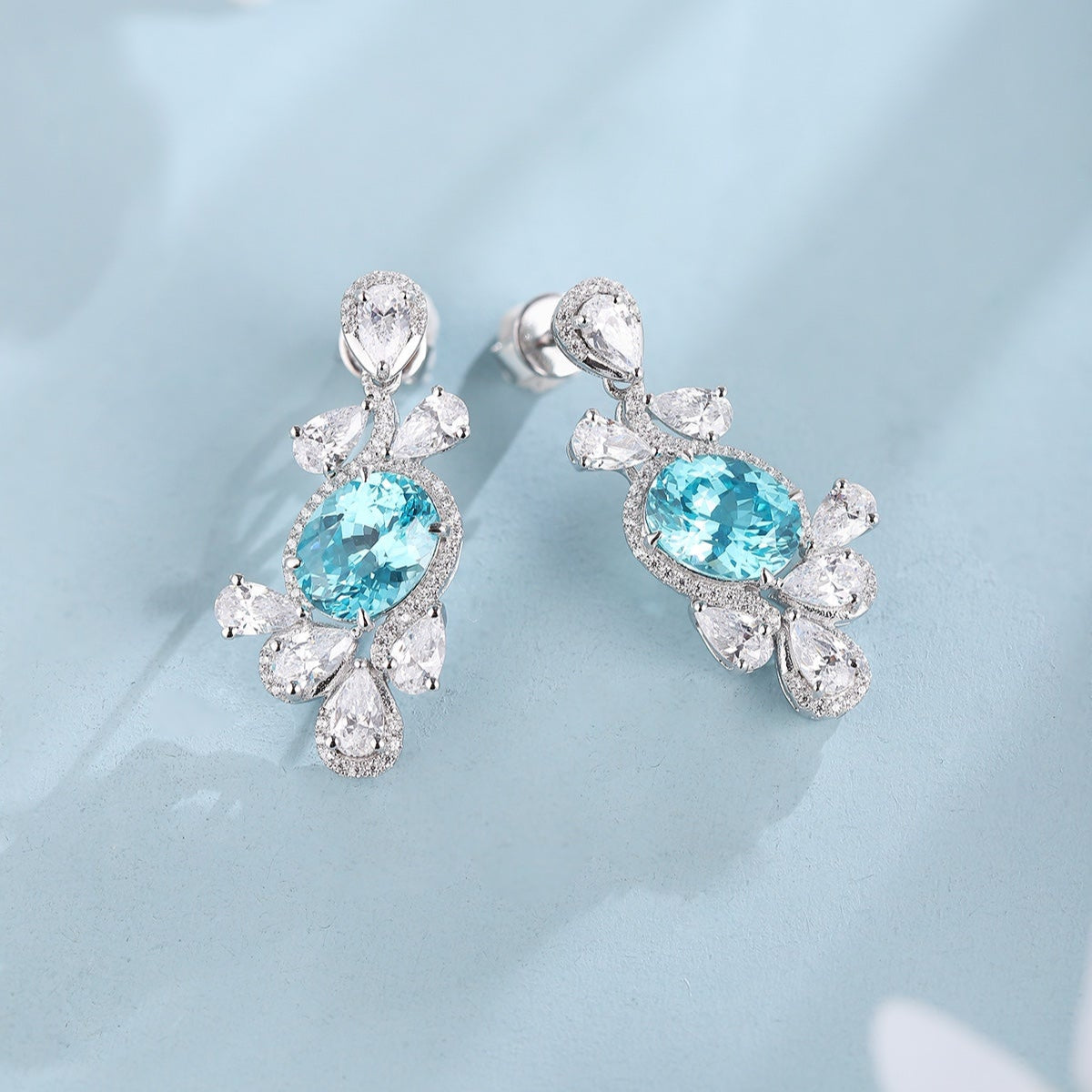 S925 Silver 6.85ct Lab Grown Paraiba Earnail W