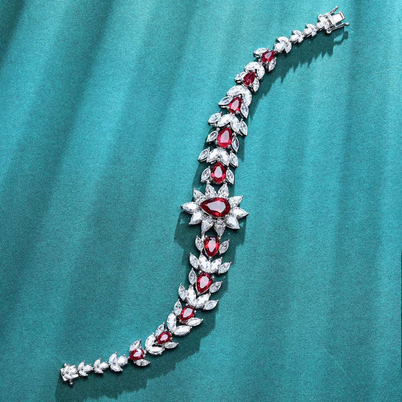 S925 Silver 8.35ct Lab Grown Red Treasure Bracelet W JRURL132Y