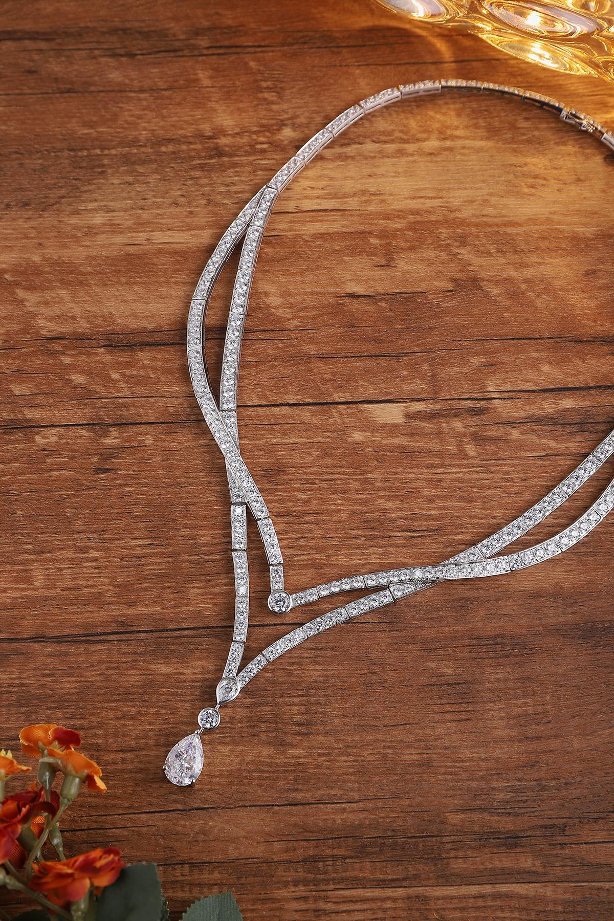 S925 Silver 12.9ct White Imitation Diamond Necklace A PN2158Y