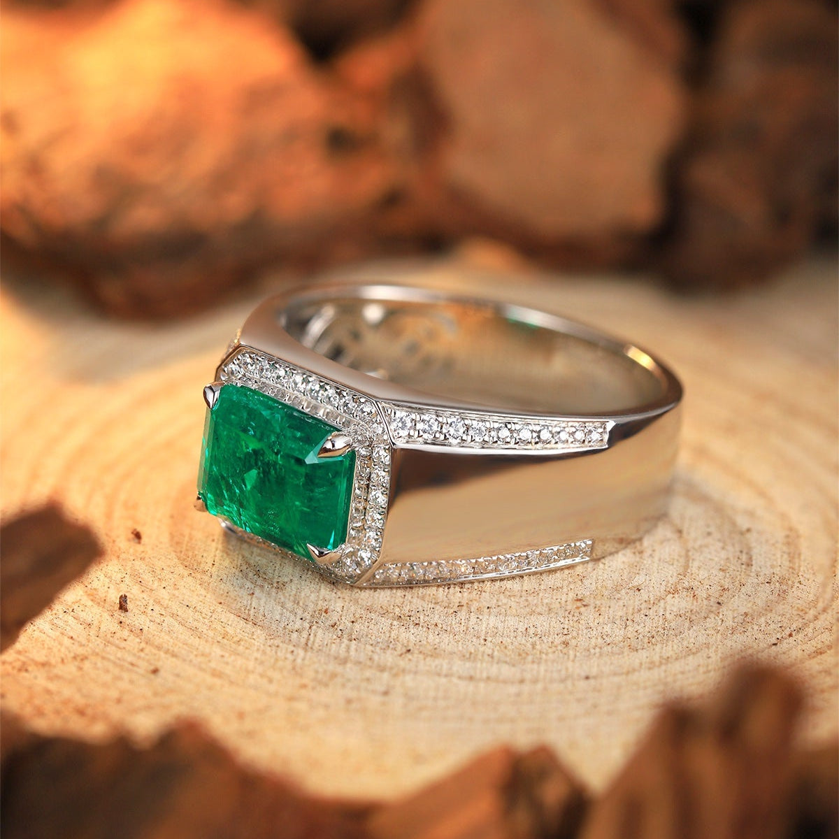 S925 Silver 2.15ct Lab Grown Emerald Male Ring A