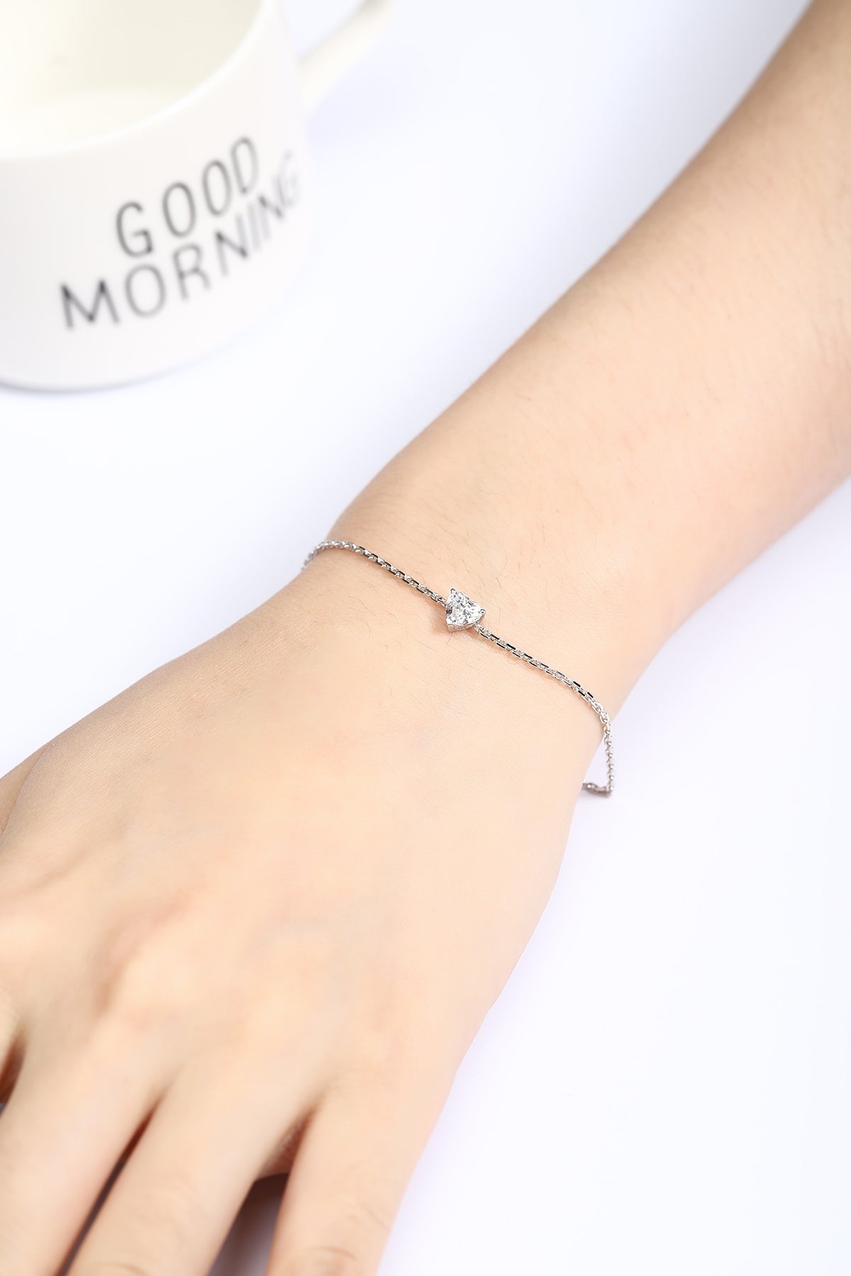 PT950 0.54ct Lab Grown Diamond Heart-Shaped Bracelet
