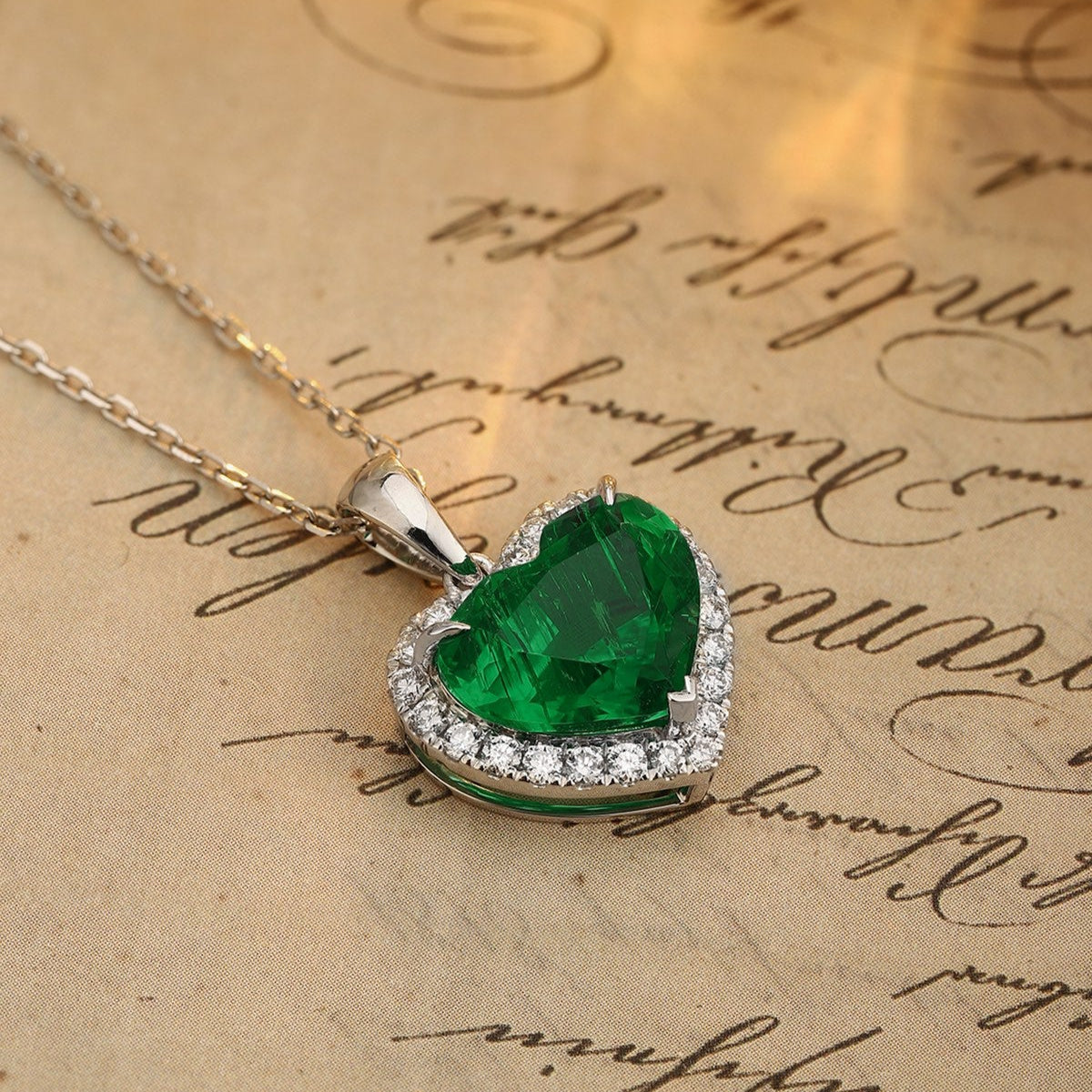 PT950 3.50ct Heart Shape Lab Grown Emerald Pendant (without chain)