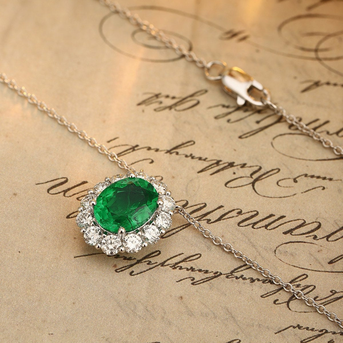 PT950 1.86ct Oval Shape Lab Grown Emerald Necklace