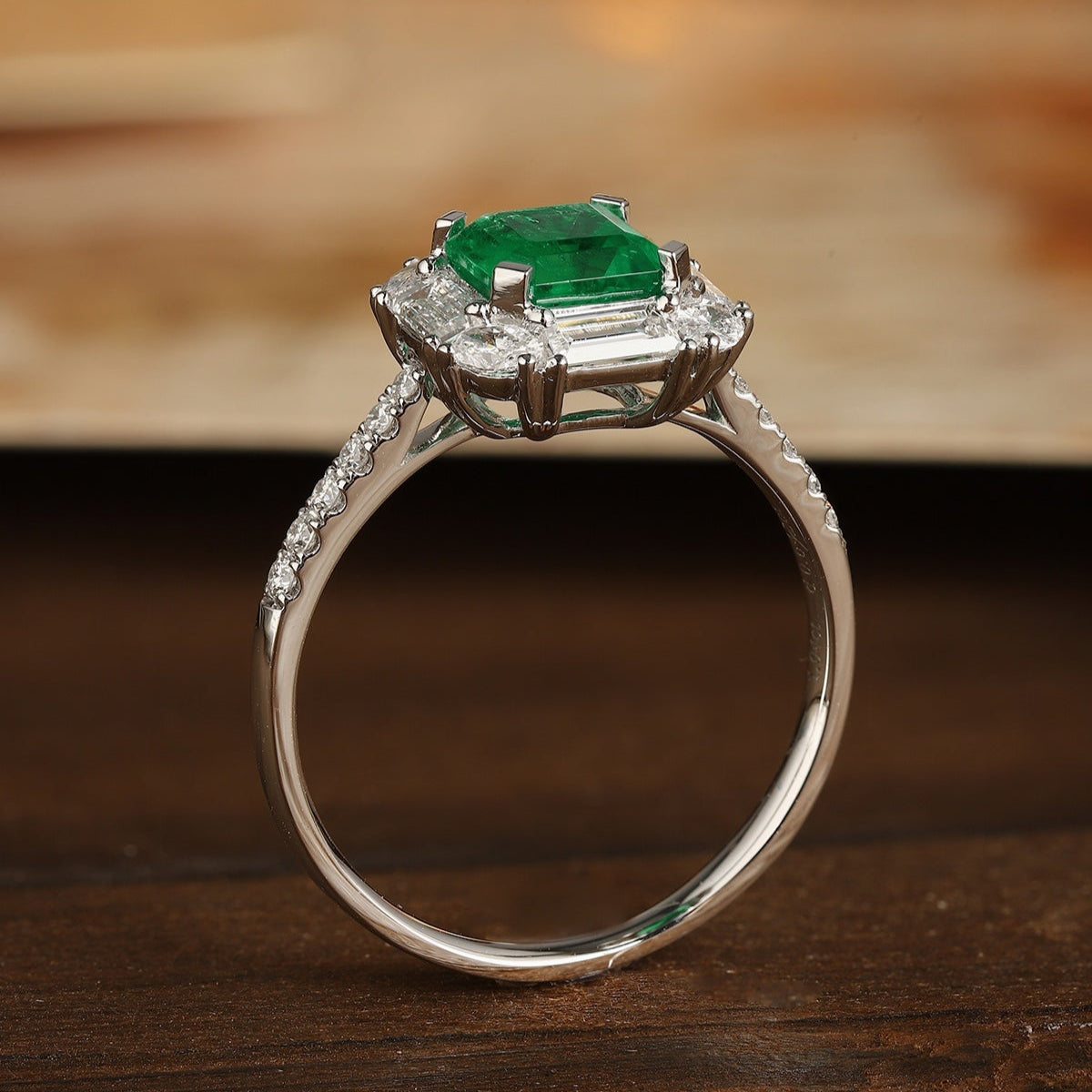 PT950 1.04ct ASSCHER Cut Lab Grown Emerald Ring