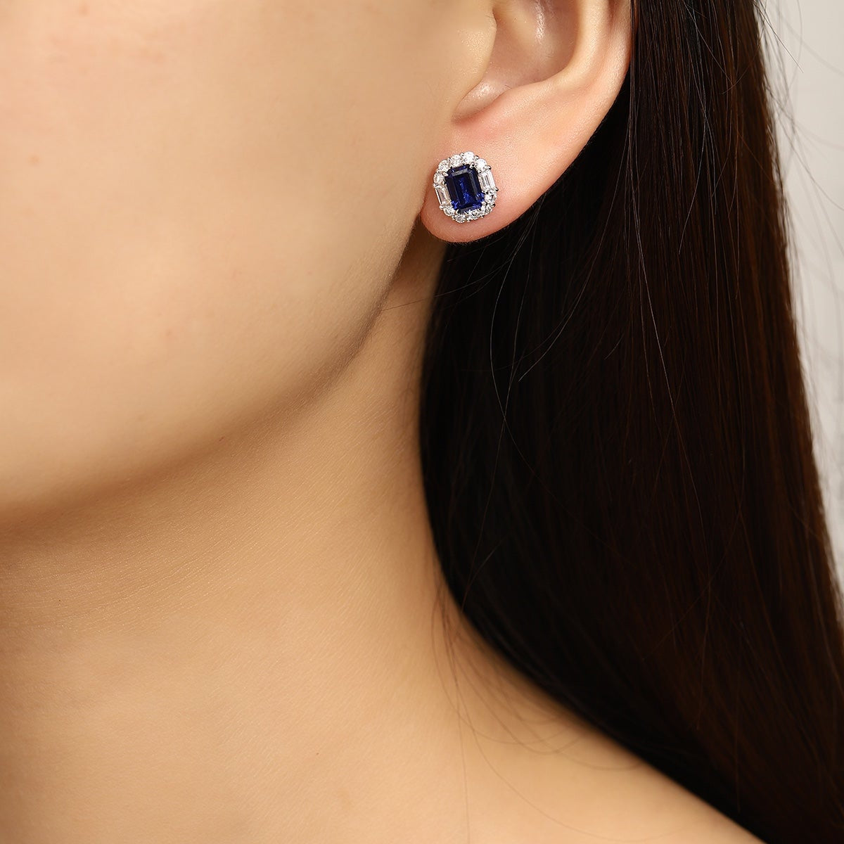 PT950 2.59ct Emerald Cut Lab Grown Blue Treasure Earrings