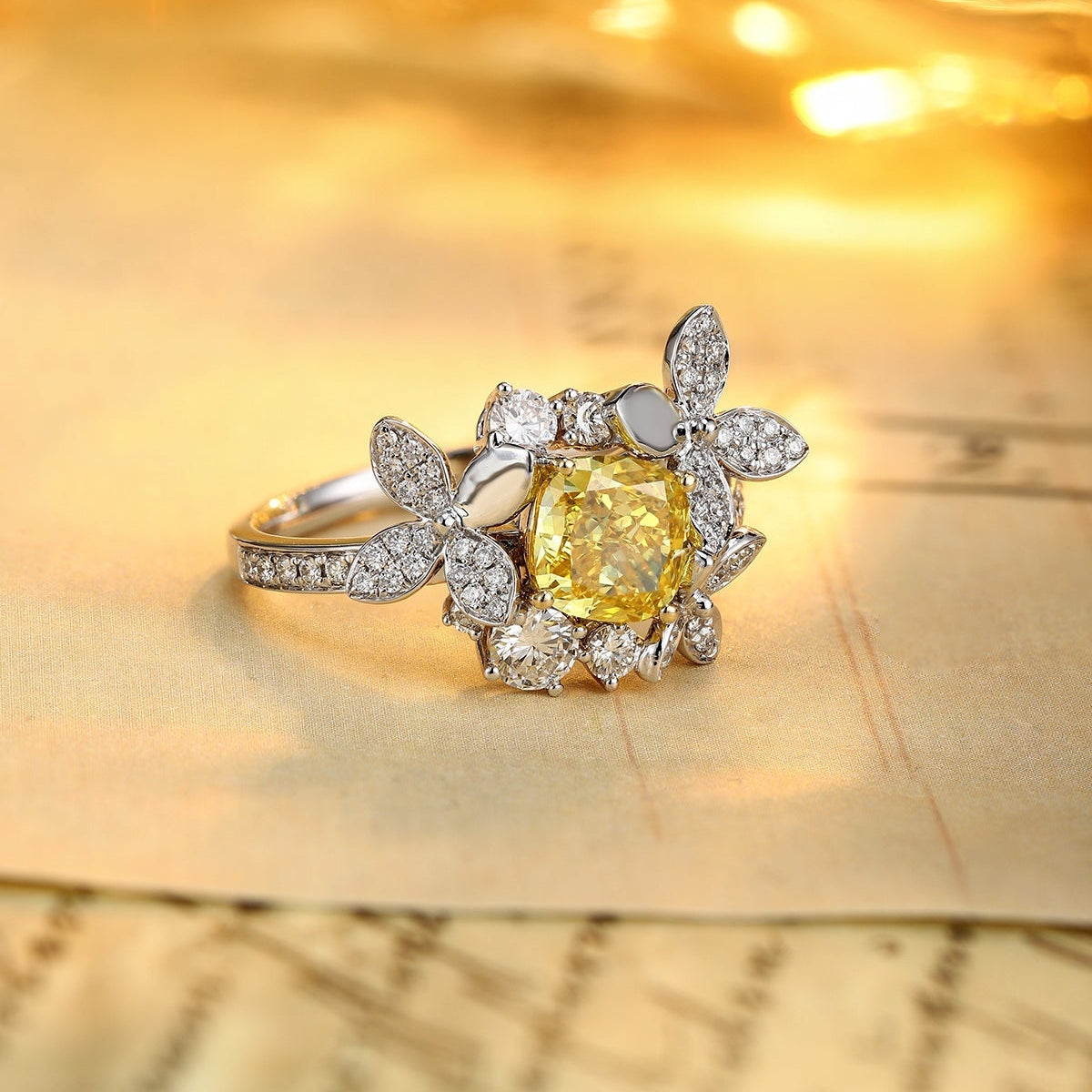 PT950 1.33ct Lab Grown Yellow Color Diamonds Ring