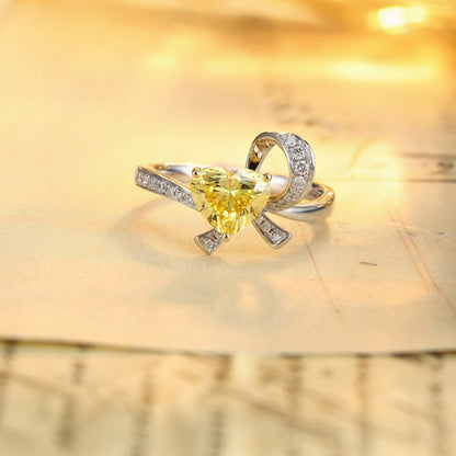 PT950 1.14ct Heart-Shaped Lab Grown Yellow Color Diamonds Ring