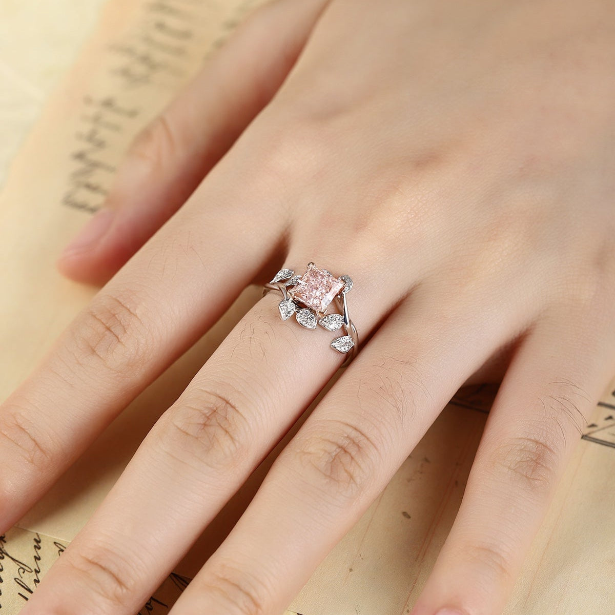 PT950 1.50ct Princess Cut Lab Grown Pink Color Diamonds Ring