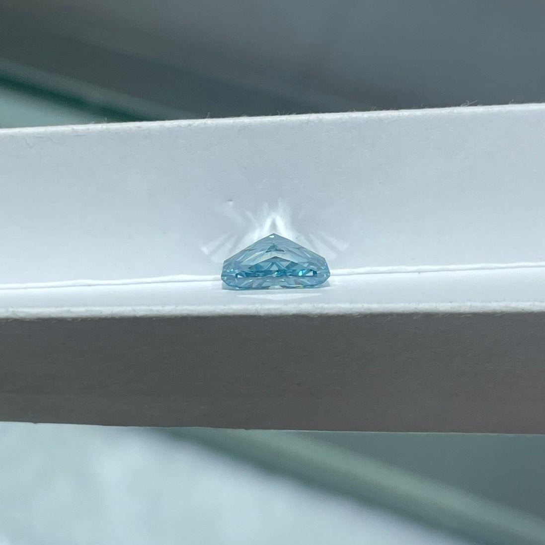 HPHT Lab Grown Blue Color Diamonds Radiant Cut VVS With IGI Certificate