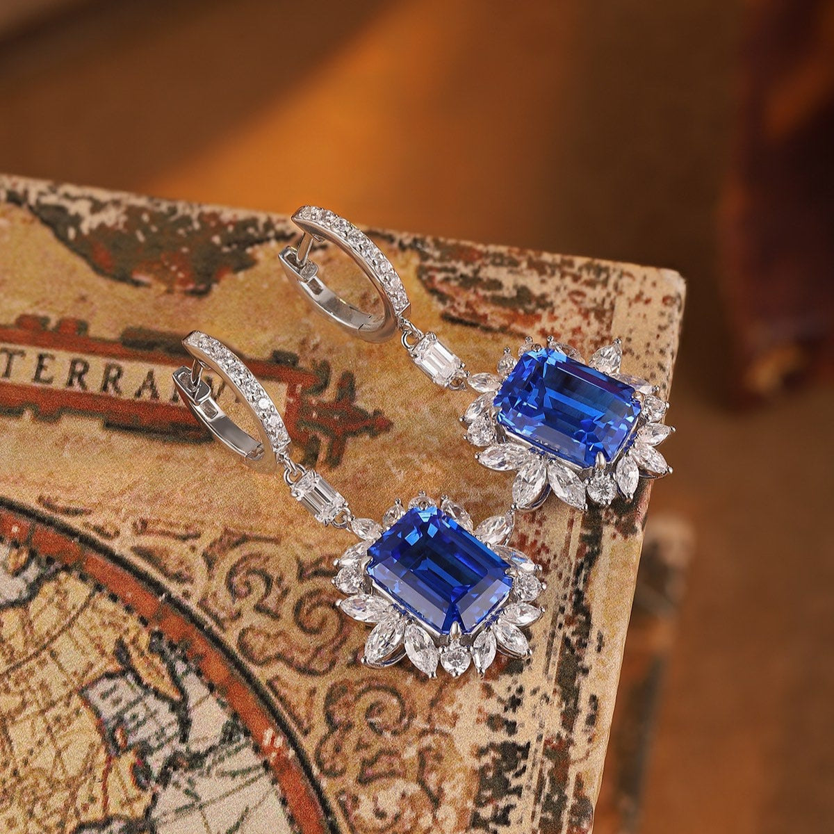 S925 Silver 12.73ct Lab Grown Cobalt Pointed Crystal Earrings A