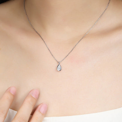 PT950 0.53ct Pear Shape Lab Grown Diamond Pendant (without chain)
