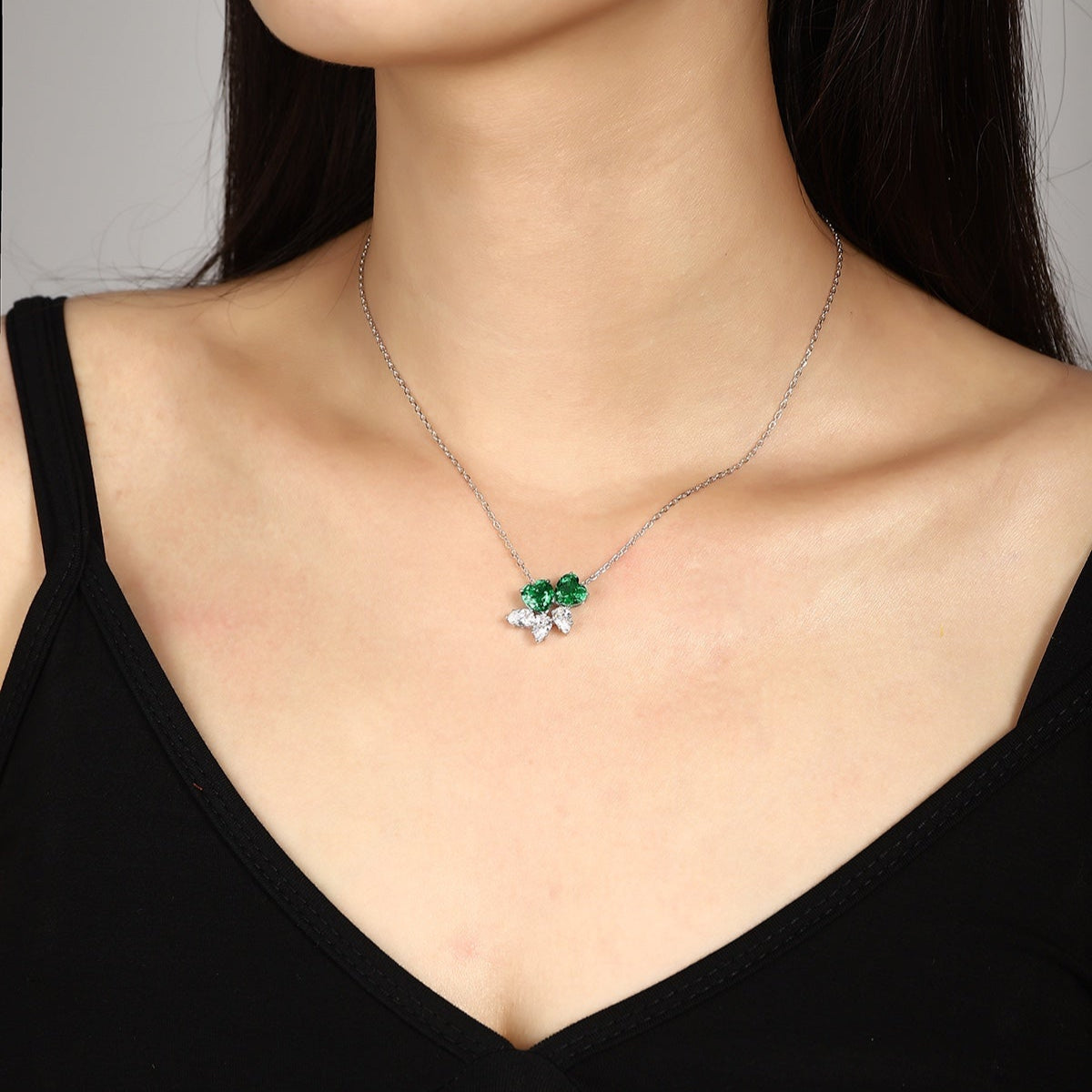 S925 Silver 2.5ct Lab Grown Emerald Necklace A