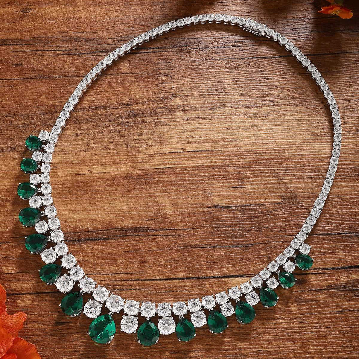 S925 Silver 40.98ct Green Nano Necklace A