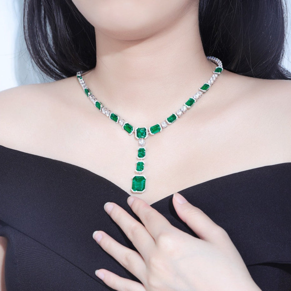 S925 Silver 38.35ct Synthetic Emerald Luxury Chain A