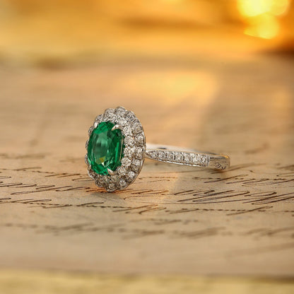 PT950 0.83ct Oval Shape Lab Grown Emerald Ring