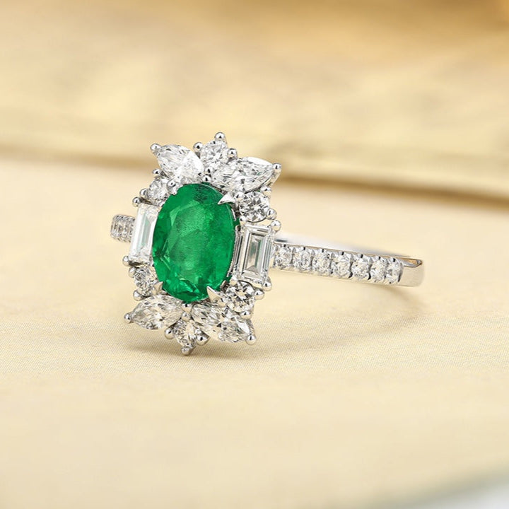 PT950 0.73ct Oval Shape Lab Grown Emerald Ring