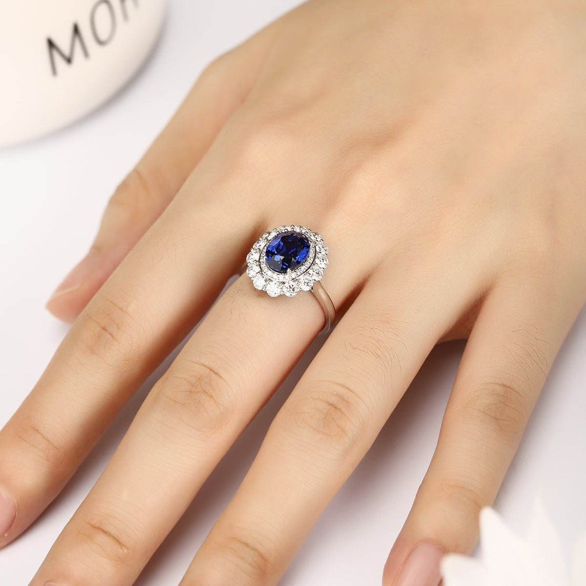 PT950 2.67ct Oval Shape Lab Grown Blue Treasure Ring