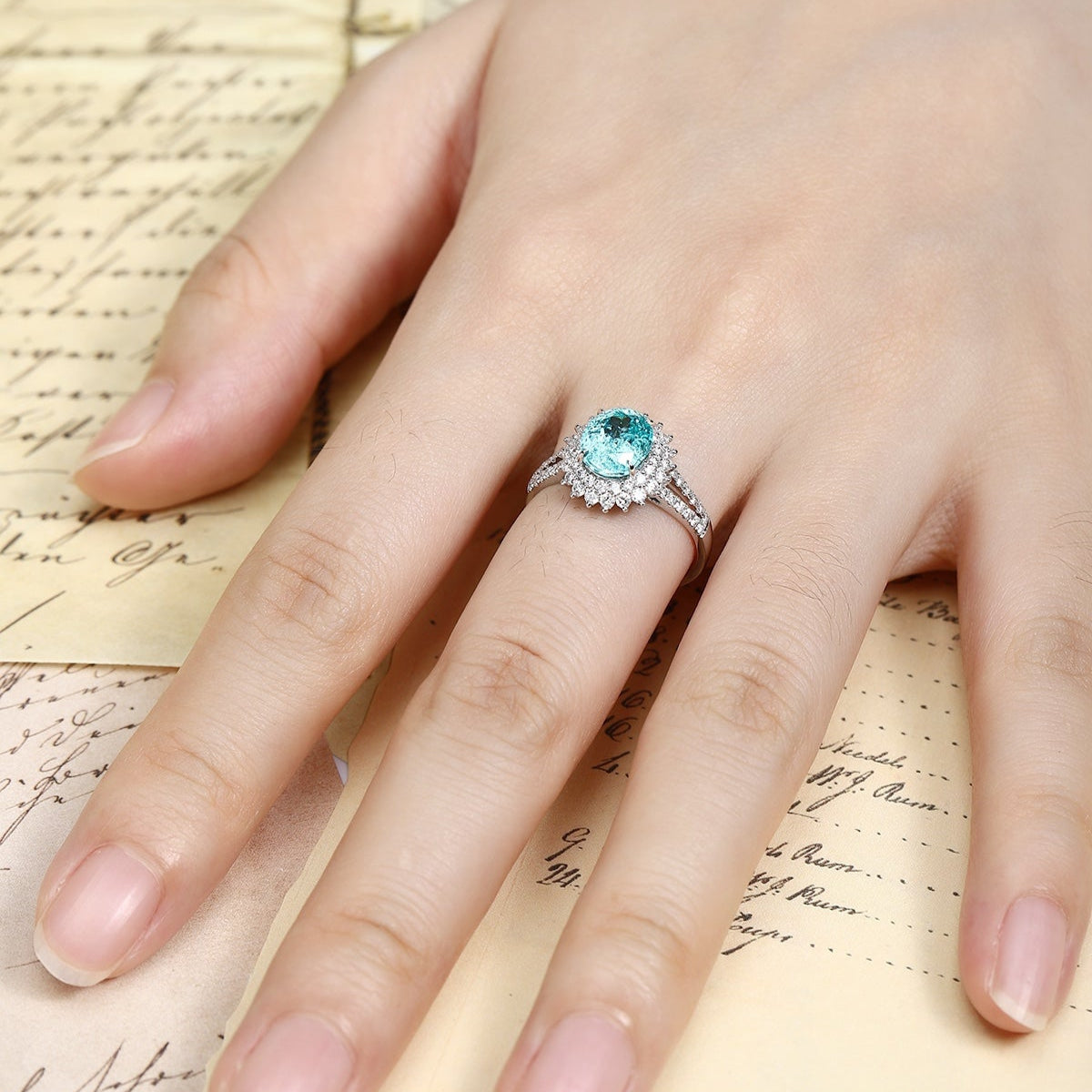 PT950 2.92ct Oval Shape Lab Grown Paraiba Ring