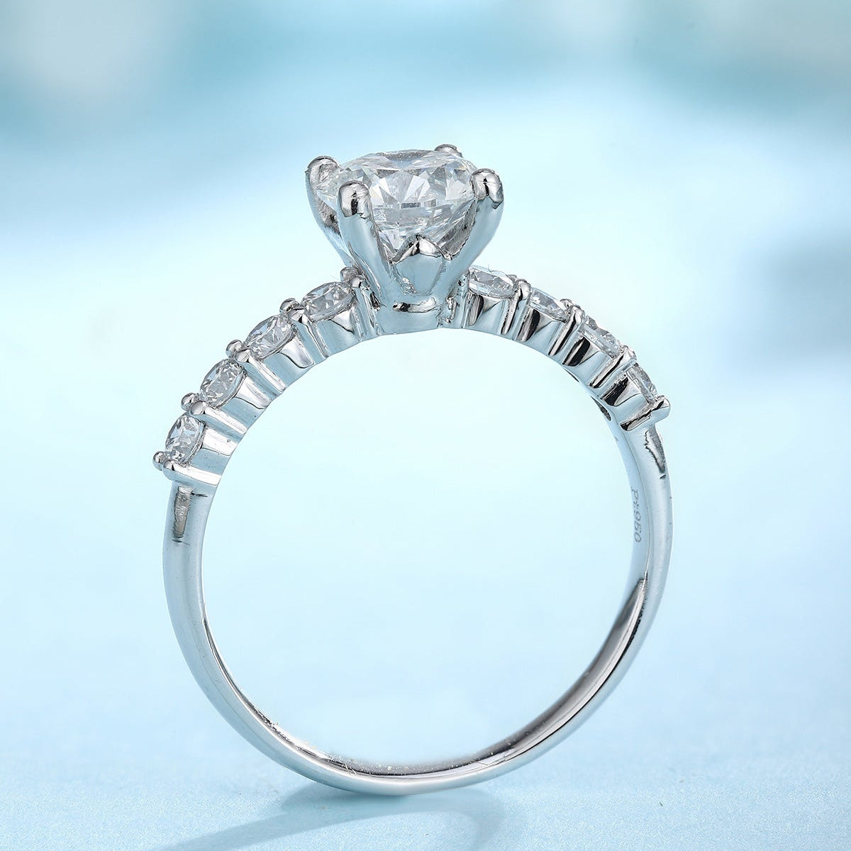 PT950 1.00ct Lab Grown Diamond Ring